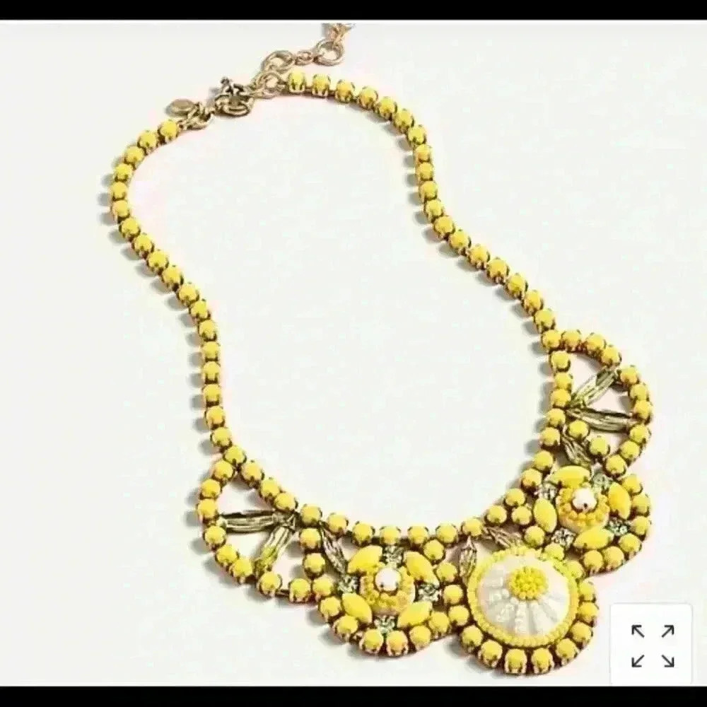 J Crew Radiant Blooms Statement Necklace in Citron - Picture 4 of 4